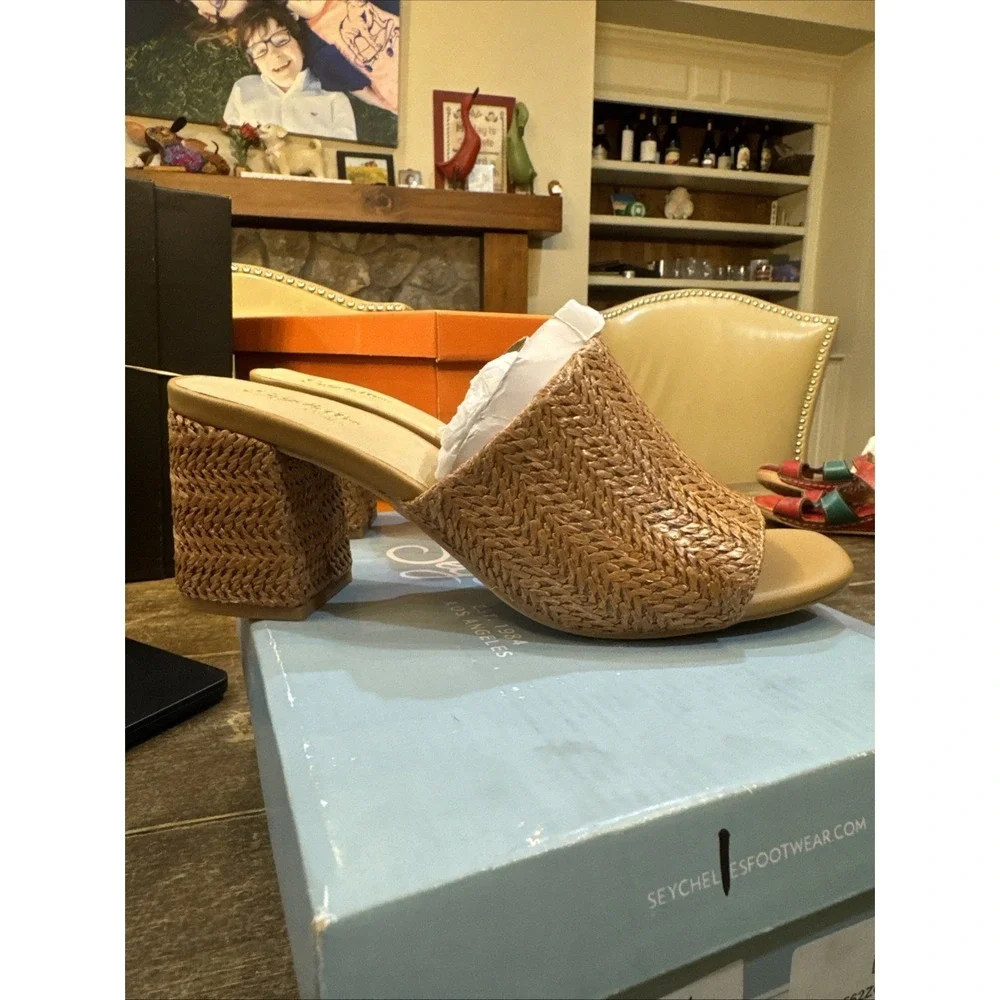 Seychelles Adapt Raffia Mules Sandal Natural Size 8.5 Beachy Coastal Neutral
